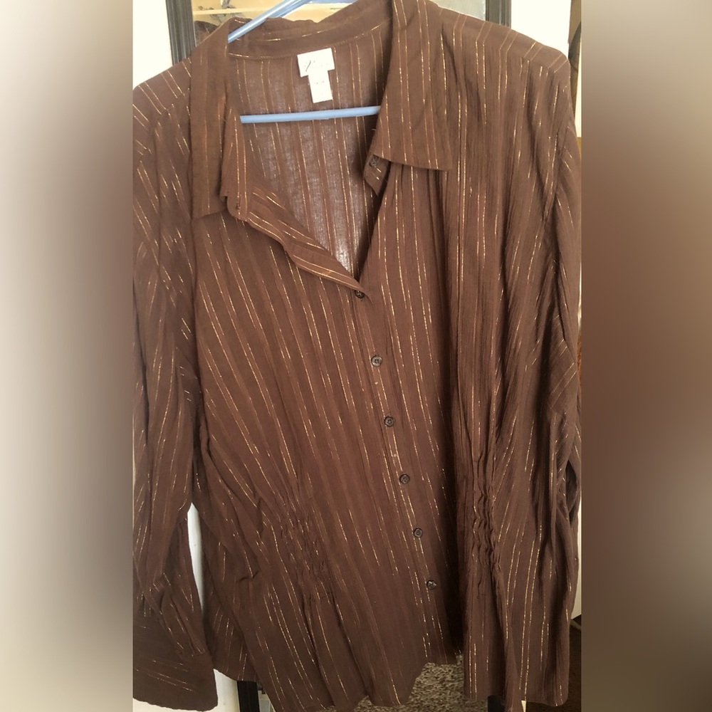 Blouse long sleeve brown never worn